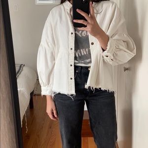 Balloon sleeve denim jacket